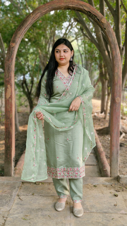 Graceful Mint Green Dola Silk Suit with Organza Dupatta