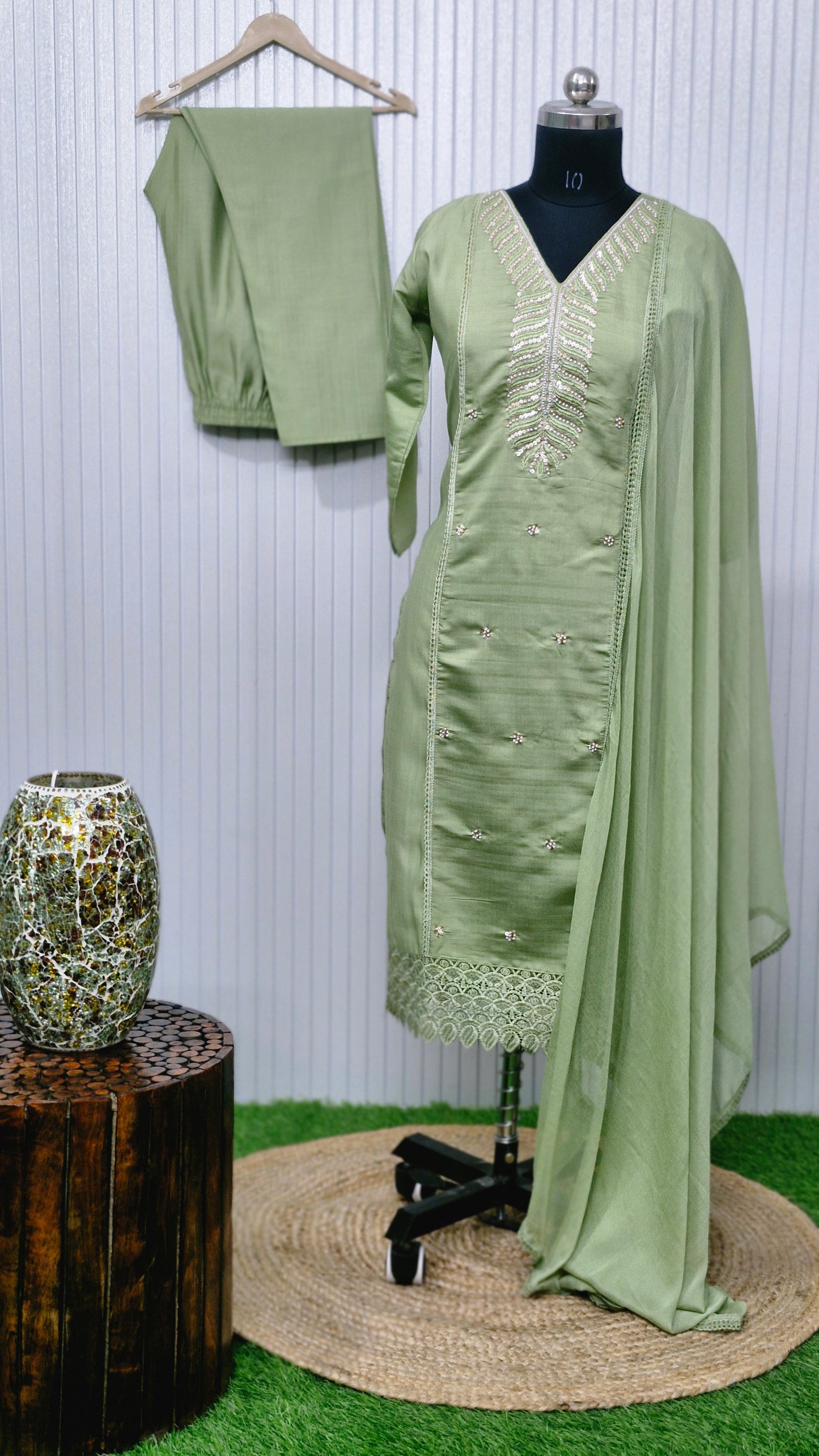 Noor-e-Pista Dola Silk Elegance Suit Set