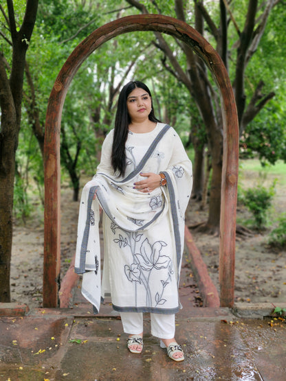 Ivory White Floral Threadwork Three-Piece Suit
